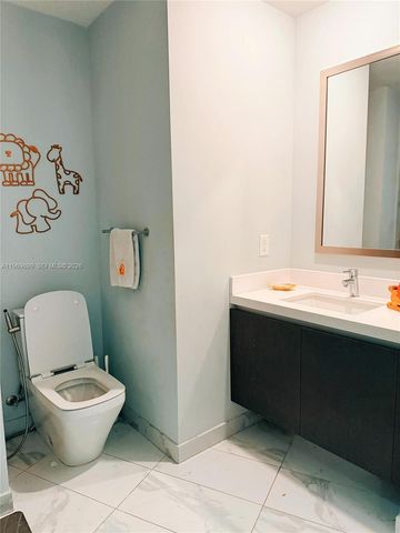 851 NE 1st Ave 2212, Miami, FL 33132