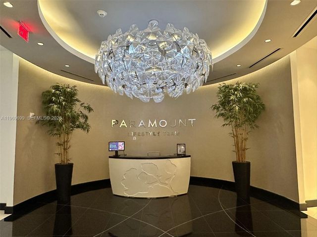 851 NE 1st Ave 2212, Miami, FL 33132