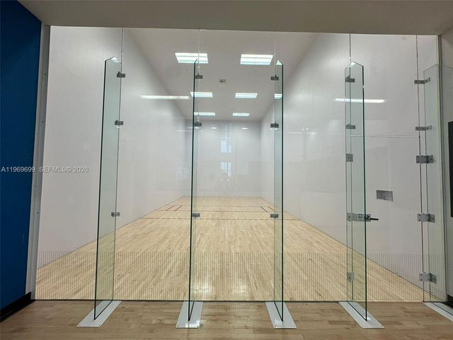 851 NE 1st Ave 2212, Miami, FL 33132