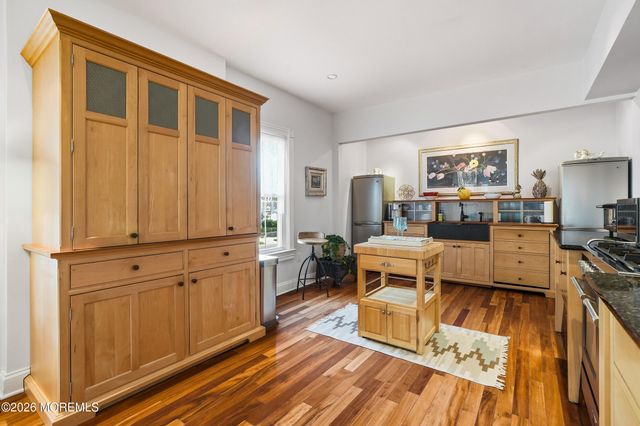 61 Franklin Avenue, Ocean Grove, NJ 07756