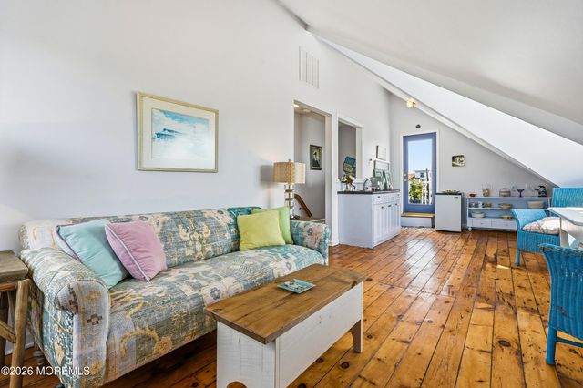61 Franklin Avenue, Ocean Grove, NJ 07756