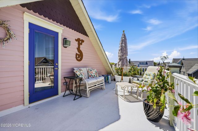 61 Franklin Avenue, Ocean Grove, NJ 07756