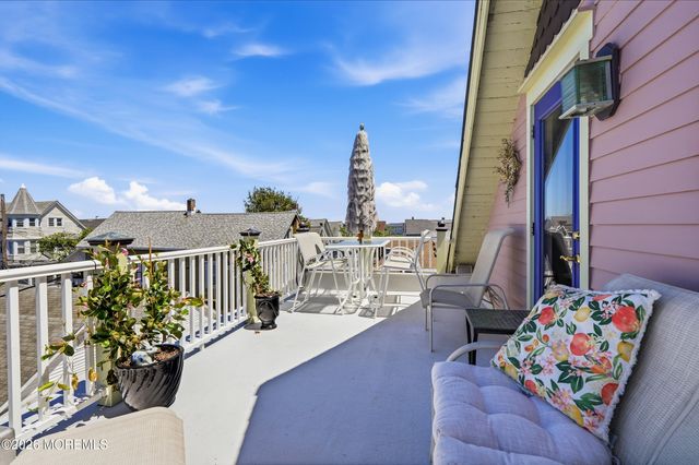 61 Franklin Avenue, Ocean Grove, NJ 07756