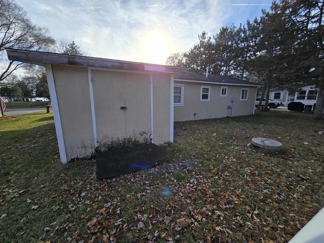 W442 HURON BAY DRIVE, Montello, WI 53949