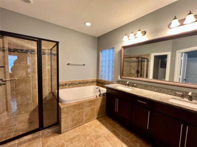 8832 Ashbloom Lane, Houston, TX 77080