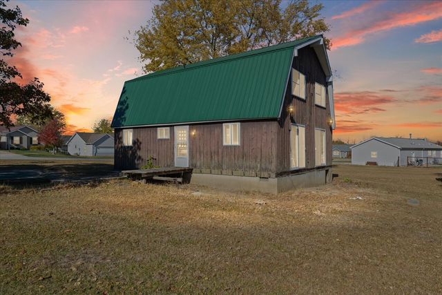 144 Pawnee Drive, Loda, IL 60948