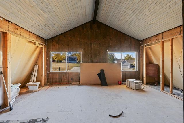 144 Pawnee Drive, Loda, IL 60948