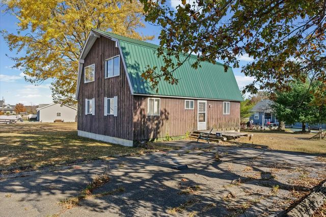 144 Pawnee Drive, Loda, IL 60948