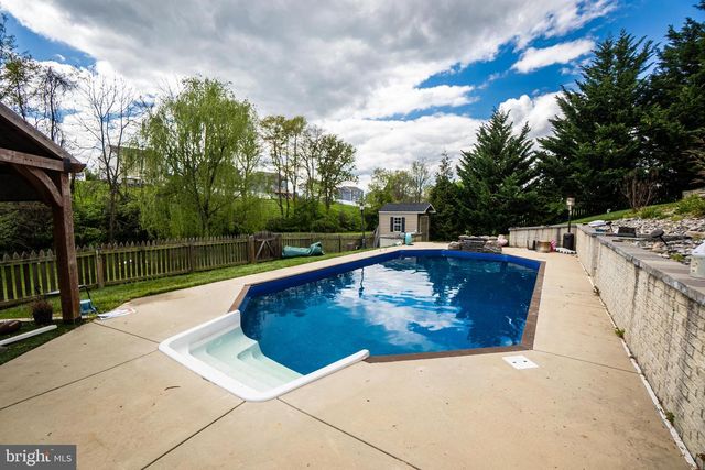 132 JOSHUA DR, Hanover, PA 17331