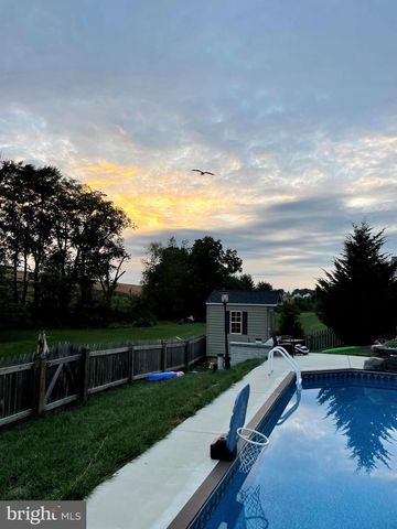 132 JOSHUA DR, Hanover, PA 17331