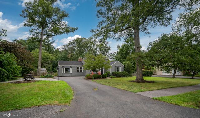 3801 WOODLEY DR, Alexandria, VA 22309