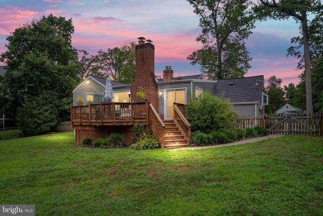 3801 WOODLEY DR, Alexandria, VA 22309