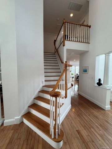 46 Mansion Ridge Boulevard, Monroe, NY 10950