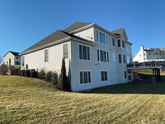 46 Mansion Ridge Boulevard, Monroe, NY 10950