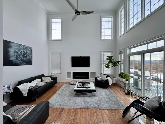 46 Mansion Ridge Boulevard, Monroe, NY 10950