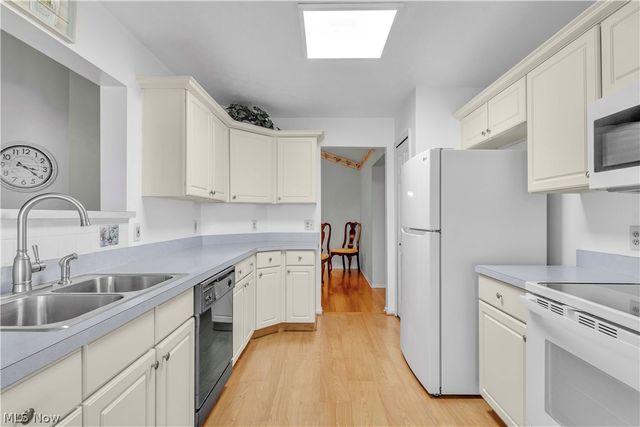 30461 Sugar Sand Lane, North Olmsted, OH 44070
