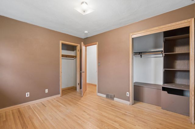 1765 Galtier Street, Roseville, MN 55113