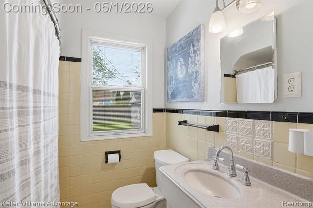 14020 Borgman Street, Oak Park, MI 48237