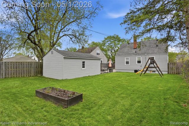 14020 Borgman Street, Oak Park, MI 48237