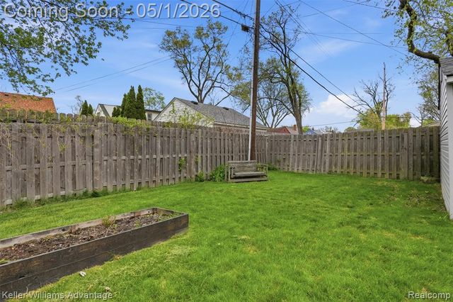 14020 Borgman Street, Oak Park, MI 48237