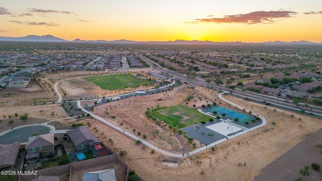 6592 W Sydney Court, Tucson, AZ 85757