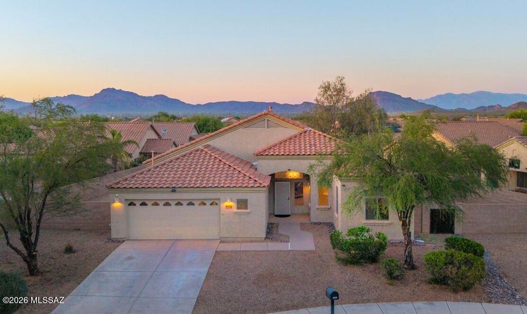 6592 W Sydney Court, Tucson, AZ 85757