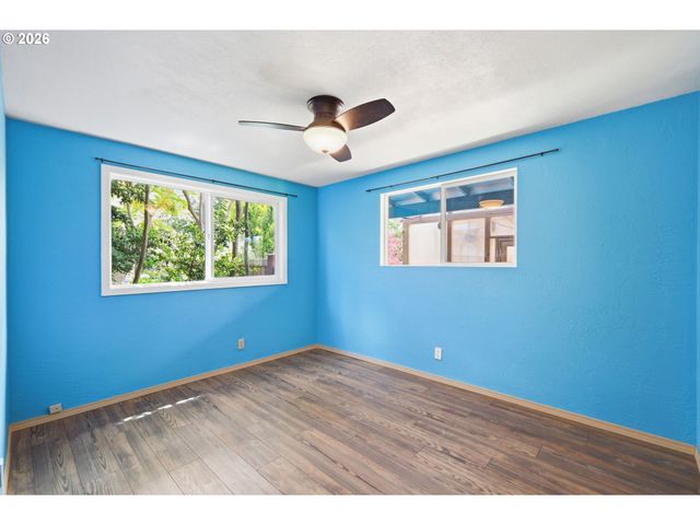 3987 ANDOVER St, Eugene, OR 97404