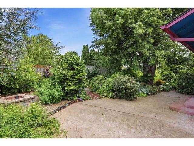 3987 ANDOVER St, Eugene, OR 97404