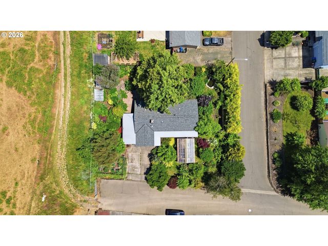 3987 ANDOVER St, Eugene, OR 97404