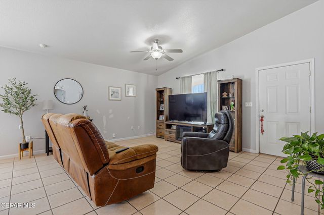 11728 LAPSTONE Way, El Paso, TX 79934