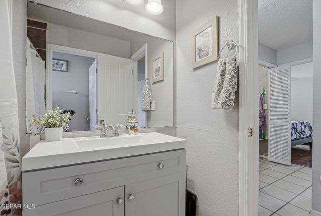 11728 LAPSTONE Way, El Paso, TX 79934