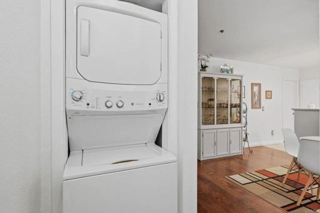 3513 Caminito Sierra 101, Carlsbad, CA 92009