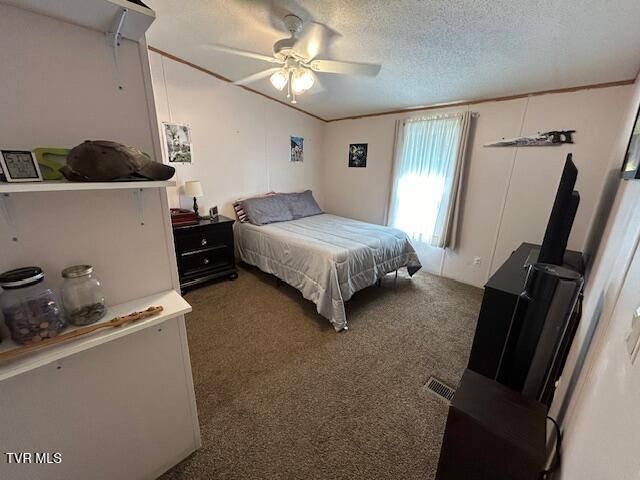 7036 Bear Branch Road, Norton, VA 24273