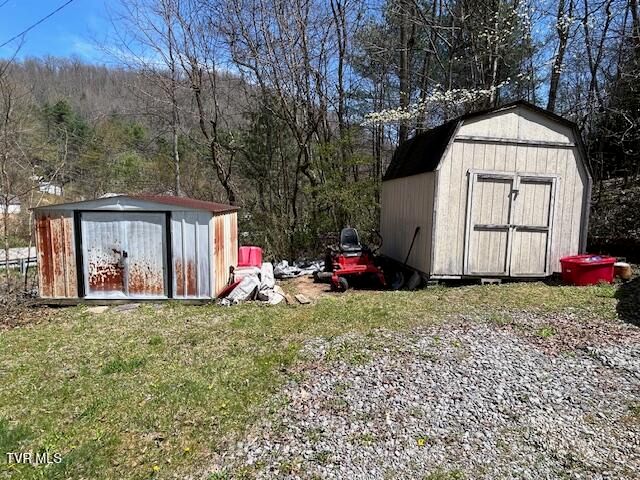7036 Bear Branch Road, Norton, VA 24273