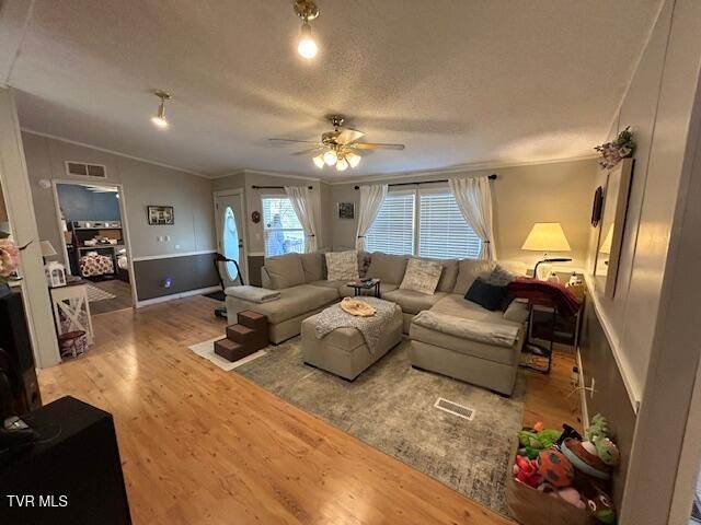 7036 Bear Branch Road, Norton, VA 24273