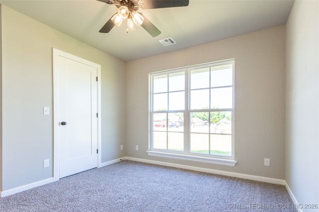 5513 E 140th Street N, Collinsville, OK 74021