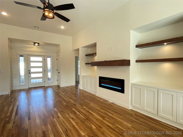 5513 E 140th Street N, Collinsville, OK 74021