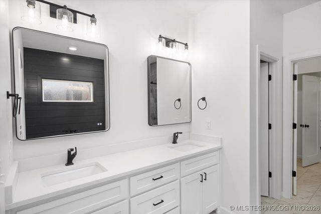 5513 E 140th Street N, Collinsville, OK 74021