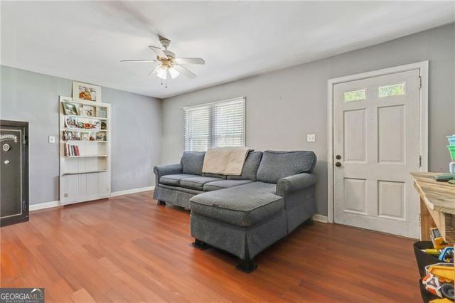 118 Greenwood Street, Fairburn, GA 30213