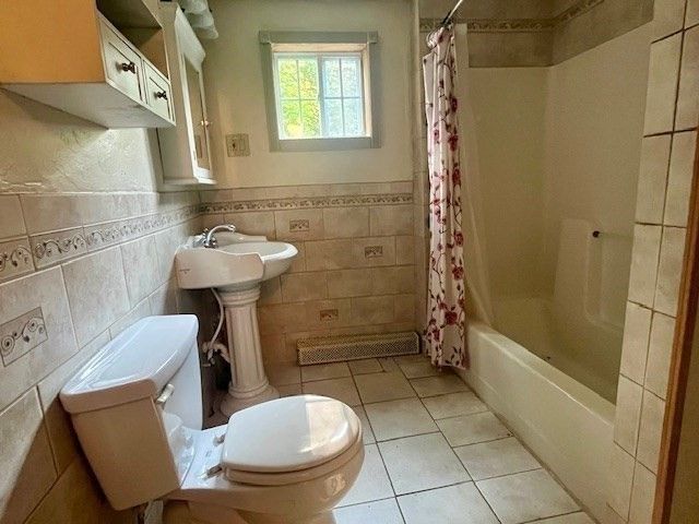 117-117A Strykers Rd, Florida, MA 01247