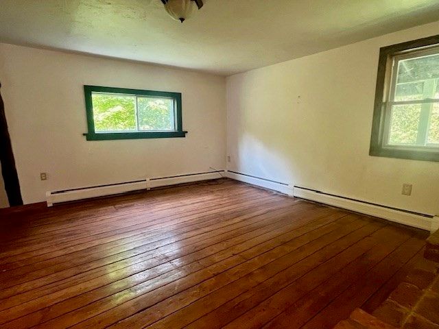 117-117A Strykers Rd, Florida, MA 01247