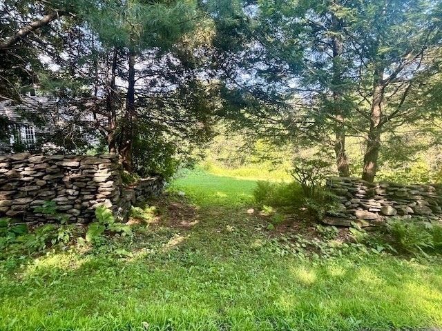 117-117A Strykers Rd, Florida, MA 01247