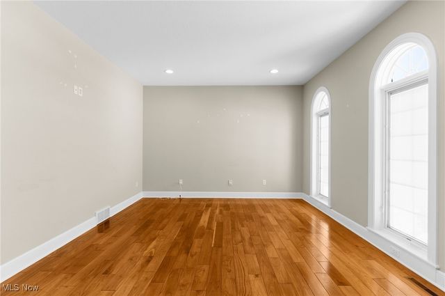 4777 N Aspen Court, Canfield, OH 44406