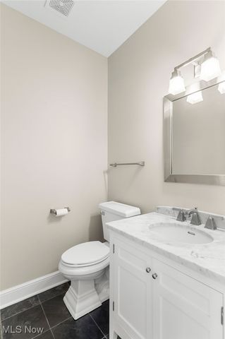 4777 N Aspen Court, Canfield, OH 44406