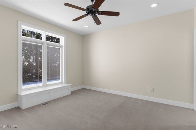 4777 N Aspen Court, Canfield, OH 44406