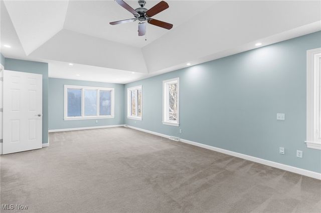 4777 N Aspen Court, Canfield, OH 44406