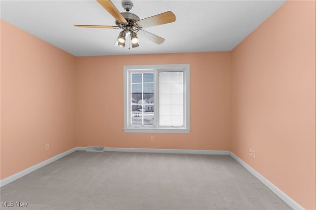 4777 N Aspen Court, Canfield, OH 44406