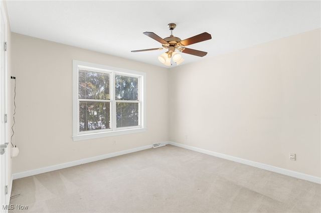 4777 N Aspen Court, Canfield, OH 44406