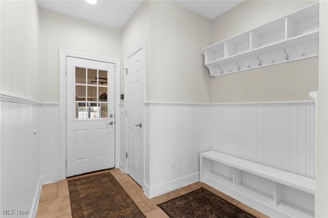 4777 N Aspen Court, Canfield, OH 44406