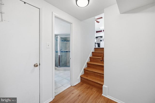5607 HILLDALE DR, Alexandria, VA 22310